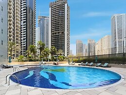 Penthouse Private Pool and Yacht Views