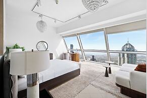 Penthouse Private Pool and Yacht Views