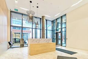 High Rise 1BR Building With Gorgeous Views