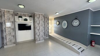 Oceana Suites Estacion Central