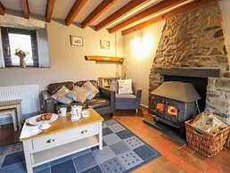 Old Farmhouse Cottage