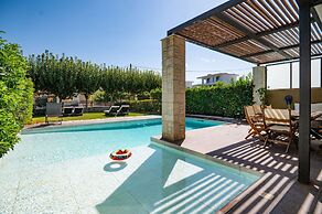 Sunny Exclusive Dio in Chaniotis