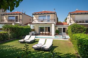 Sunny Exclusive Dio in Chaniotis