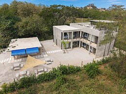 NELBLU FLAMINGO SUITES