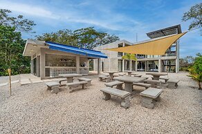 NELBLU FLAMINGO SUITES