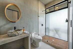 NELBLU FLAMINGO SUITES
