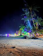 Akoya Beach Park & Cottages