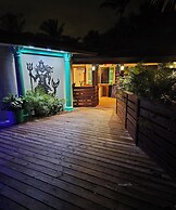 Blue Heron Bridge Hotel & Dive Club