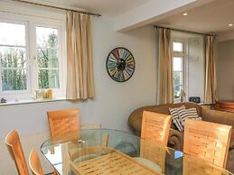 Blackstone Cottage