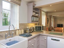 Blackstone Cottage