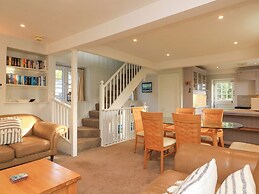 Blackstone Cottage