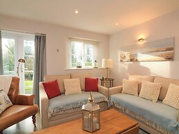 Blackstone Cottage