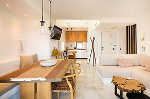 Olive Grove Panorama Suite Exi