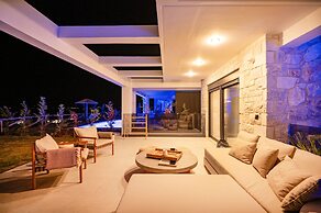Olive Grove Panorama Suite Exi