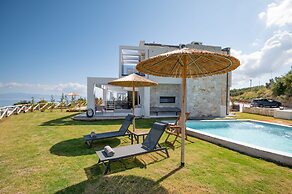 Olive Grove Panorama Suite Exi