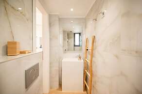 Olive Grove Panorama Suite Exi