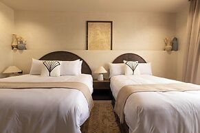 Pyramids Pavilion Boutique Hotel