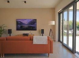 Villa in Paradise With Heated Pool