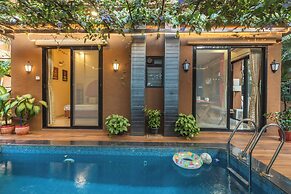RETRO VILLA