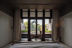 XIN HOTEL