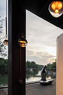 XIN HOTEL