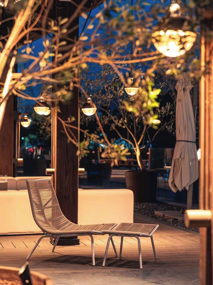 XIN HOTEL