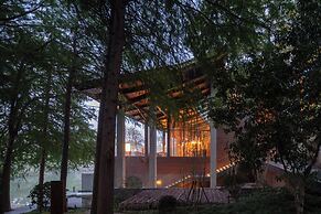 XIN HOTEL