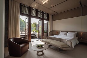 XIN HOTEL