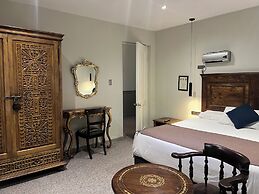 HOTEL MONTES CENTRAL