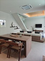Aileen Layan Villa 3 Private Pool 4 Bedroom