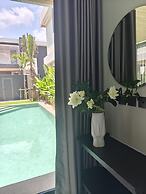 Aileen Layan Villa 3 Private Pool 4 Bedroom
