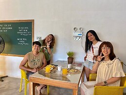 Isa- Hostel
