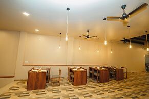 Emerald Resort Hikkaduwa