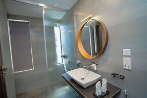 Emerald Resort Hikkaduwa