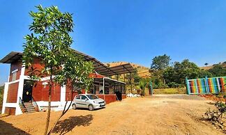 Hotel Sarnobat Eagle Nest