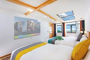 The Peak Living
