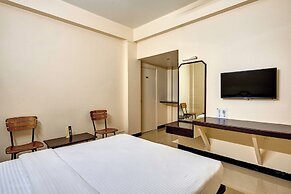 Hotel Rajpurush