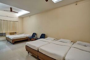 Hotel Rajpurush