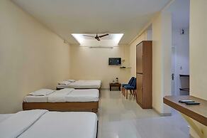 Hotel Rajpurush