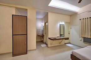 Hotel Rajpurush