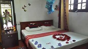Anura Homestay