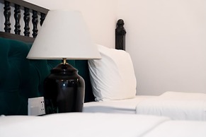 Nature Hotel - Ba Dinh