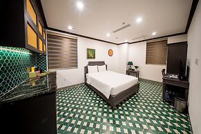 Nature Hotel - Ba Dinh