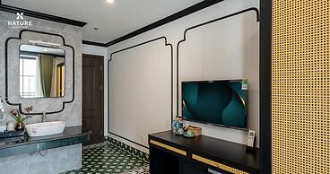 Nature Hotel - Ba Dinh