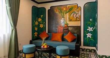 Nature Hotel - Ba Dinh