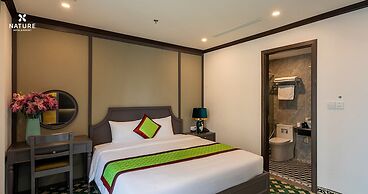 Nature Hotel - Ba Dinh