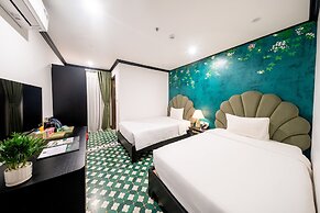 Nature Hotel - Ba Dinh
