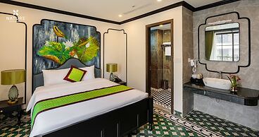 Nature Hotel - Ba Dinh