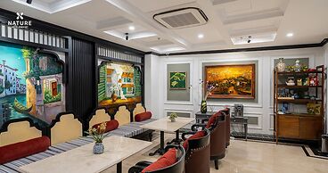 Nature Hotel - Ba Dinh