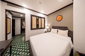 Nature Hotel - Ba Dinh